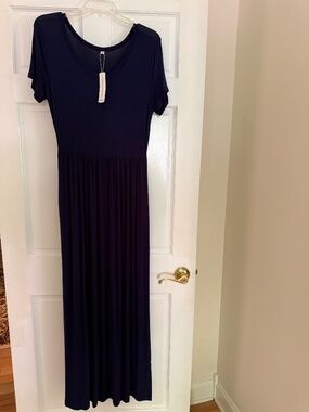 Navy Blue Short Sleeve Knit Maxi Dress Size M